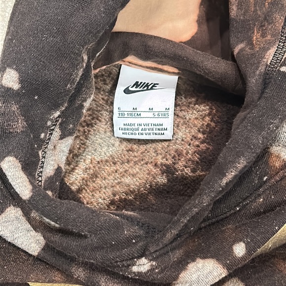 Nike Pullover Hoodie - Picture 4 of 7